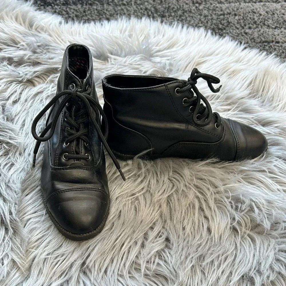 Vintage North West‎ Blue Brand Girls Black Lace Up Boots 12